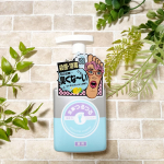 足裏つるつる薬用泡シャンプー﻿﻿﻿息子が帰宅して家に上がると﻿床に足あとがつくほどムレムレ‥😅﻿旦那の遺伝かわいそう😭﻿﻿﻿いつも帰宅直後に足を洗わせていますが、﻿&hellip;のInstagram画像
