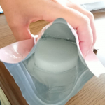 ○o。.ピーリングパッド ポアノ.。o○洗顔、化粧水、美容液、１枚３役の洗顔シート。りんご酸で角質ケアもでき、乾燥が気になるところには部分パックとしても使えます。大きめパッドで美容液がヒッタ&hellip;のInstagram画像