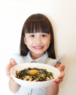 かき醤油でぶっかけうどんを作りました✨✨かき醤油は広島の牡蠣から滋養とうまみのエキスを抽出し、醤油とブレンドした高級濃厚つゆです！！☆芳醇な香りと深いコクはあらゆる料理に醤油以上のおいしさ&hellip;のInstagram画像