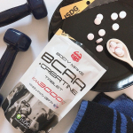 ・・ @isdg_bms【BCAA + クレアチン タブレット】・・いつも運動後にプロテインを飲んでいますが、運動前の摂取がオススメだというこちらのタブレットも気になり、早速取&hellip;のInstagram画像
