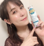 🌱パッケージがめちゃめちゃ可愛い♡【ドゥーナチュラル ハイドレーティングローション(ディープモイスチャー)】2019年の夏に誕生した新しいブランドの化粧水✨・あまりにパッケージが可&hellip;のInstagram画像