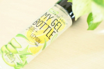 間違えて飲まないでね🤭『MY GEL BOTTLE』夏のひんやりボディジェル🍋爽やかでふわっとしたいい香り✨すっと肌に馴染んで気持ちいい💕お出かけのお供にはもちろん🌈お風呂上がりのお肌にも&hellip;のInstagram画像