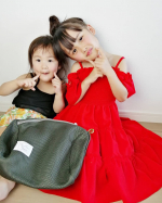 下の子と上の子の温度差🤣**　下の子はよくいたづらっ子そうとか言われるけど100％その通りです🥺よく言えば我が家のムードメーカー😂**最近からLOHACO限定の洗濯ネット愛&hellip;のInstagram画像