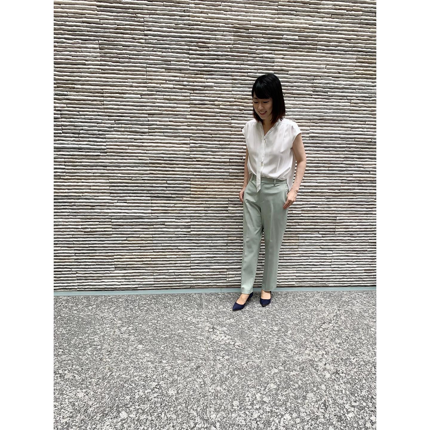 口コミ投稿：.♡ @uniqlo の #ezyアンクルパンツ 👖ミントグリーンで優しい色合いです😌✨以前限定価…