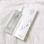 .『ホワイトニングアクネケアスプレー』をいただきました🕊.こちらは顔だけでなく全身に使えるスプレータイプの化粧水で保湿・美白・抗炎症効果があります⚪️これからの肌見せが多くなる季節&hellip;のInstagram画像