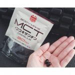 ・・・最近飲み始めたサプリメント‪𓂃 𓈒𓏸◌‬@isdg_japan さんの&laquo;MCT＋フコキサンチン&raquo;・StayHome時になまってた体にムチ入れながら(そんなに入&hellip;のInstagram画像