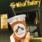 美味しーー♡♡Fat Witch Bakery大阪店の夏季限定濃厚チョコフローズンドリンクウィッチーノチョコ🍫･濃厚チョコのシャキシャキフローズン大好き⍤⃝♡\&hearts;︎/甘さも&hellip;のInstagram画像