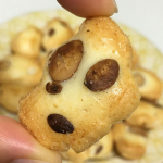 #PR #もち吉 #アーモンド餅 #もち吉 #おかき #monipla #mochikichi_fan#アーモンド を練り込んだ、ひとくちサイズの #おかき#アーモンド餅https:/&hellip;のInstagram画像