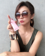 こんにちは😃雨の一日ですね💦こんな日でも紫外線対策はしっかりしていかないとね！.肌の色がくすみがちだったので友達がお勧めの薄いピンクのUVクリームを使い始めたよ‼️.プラス&hellip;のInstagram画像