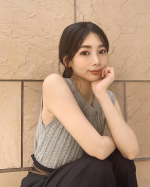 最近のベースメイク事情✍️﻿﻿ラロッシュポゼの日焼け止め&rarr;ポールアンドジョーの下地&rarr;velyvely のクッションファンデ&rarr;ザセムのコンシーラー&rarr;チャコットのパウダー&rarr;clioのハイライト﻿&hellip;のInstagram画像