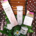 ㈱ミックコスモ@miccosmo..『ホワイトラベルプラス  薬用プラセンタの美白リフト美容水【医薬部外品】化粧水』.『ホワイトラベルプラス  薬用プラセンタの美白リフトクリー&hellip;のInstagram画像