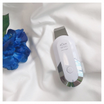 最近あんまりお肌の調子が良くないので﻿新しい美顔器をお迎えしました🥺✨﻿﻿プラソニエ　アクアミニ🎀﻿﻿cleansingモードのみで﻿とってもシンプルで使いやすい！﻿&hellip;のInstagram画像