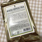 リソウデトックティーのサンプルを飲みました♪リソウデトックティーは、食事ではとりにくい食物繊維、解毒・美容成分、ミネラル、ハーブをブレンドした美容茶です。マリンコラーゲン、ローズヒップ、ルイボ&hellip;のInstagram画像