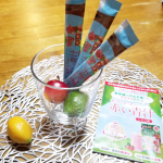 ★明日から幼稚園も夏休み🌴たった一週間だけど、有意義に過ごしたい！..まず食の問題から取り掛かろうと野菜嫌い(偏食)の娘をどうにかしたくて、モリママの赤い青汁を試してみた😋.&hellip;のInstagram画像