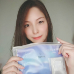 lili_mula炭酸パック プルリ（purury）-*-*-*-*-*-*-*-*-*-*-*-*-ジェルと粉末を３０秒ほど混ぜてパックを作ります。これが、科学の実験みたいでとっても楽&hellip;のInstagram画像