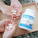 .u0040sukusukunoppokun.子どもたちの最近お気に入りのカルシウムグミ💕パリッパリで、甘酸っぱいヨーグルト味がとても美味しいんです😍💗1日6粒で食事だけでは補うのが&hellip;のInstagram画像