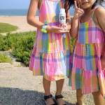 伊良湖岬に両親と気楽な一泊旅行。覚悟はしてましたが、とにかく陽射しが激しい〜😂💦.娘達に日焼け止めを塗るのも一苦労😥.長女にスプレー式の日焼け止めを託しセルフでやってもらうこと&hellip;のInstagram画像