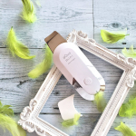 つるんとした陶器肌が簡単に手に入る？！シンプル設計の極上おうちエステ「アクアミニ」を使ってみました♡たった１回で驚くほど違いを体感できる衝撃のウォーターピーリング美顔器です。メイク落としでは落&hellip;のInstagram画像