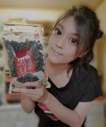 ビューフロンティアさんからフラワーアイズ ワンデーカラコン@flowereyes.infoロータスブラックを頂いたのでつけてみました🤗..BC：8.60mmDIA：14&hellip;のInstagram画像