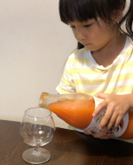 添加物を一切使用せず、栄養価が高くておいしい「奇跡の人参ジュース」をお試しさせて頂きました😊警戒心が強い長女、最初はちょっとしか飲まなかったけど美味しかったみたいで何回もおかわりしにきま&hellip;のInstagram画像