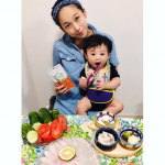 #PRMy baby is getting bigger and bigger(*&acute;ー｀*)He eat a lot of baby food👶🍼I enjoy dinner with my f&hellip;のInstagram画像