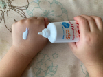 アトピタの保湿UVクリーム✨毎日使用するのにSPF29 PA+++とレジャー用にSPF50 PA++++の2種類を使用しました！このアトピタの日焼け止めは白残りしにくい、ベタつかない、伸びがいい&hellip;のInstagram画像