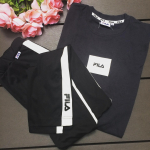 オシャレ大好きな我が家の娘、中学生になって制服登校なので私服を着る機会が減りましたが休みの日などに色々なお洋服を着て楽しんでいます♡今回ご縁がありまして#FILA の素敵なお洋服を頂いて娘大喜び🤗&hellip;のInstagram画像