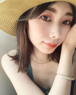 ツヤっとじゅわっと感が可愛いクリームアイシャドウ🧡﻿2020年秋の新作2本を試させてもらいました😊﻿私がつけたのはコッパーブラウン✨﻿どちらの色も今流行りだしこれからの季節大活躍してくれそ&hellip;のInstagram画像