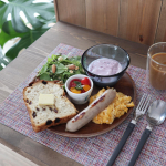 パン屋さんのパンみたいなおいしさ🥰💭その秘密は焼き上げた後に急速冷凍しておいしさを閉じ込めているからだそう♩lohaco、デザインもかわいいから好き〜💕おいしいパンで朝を迎えた日は1日ご機&hellip;のInstagram画像