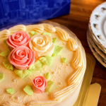 洋菓子でお馴染みコロンバンさんの冷凍ケーキの配送テストに参加しました🚚💭今年の冬から冷凍配送することを検討中との事。こちらバタークリームタイプのホールケーキなんですが、キッチリと梱包さ&hellip;のInstagram画像