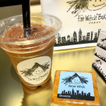 Fat Witch Bakery 大阪店.ファットウィッチベーカリー 大阪店限定商品「ウィッチーノ」「フレッシュブラウニー」をいただきました🍫「ウィッチーノ」は大阪店でのみ販売の夏季限定濃&hellip;のInstagram画像