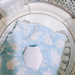 続・ケイ素でお洗濯洗剤なしでいいから、洗剤入れるところ汚れないのが地味に嬉しい😂洗濯槽の除菌もしてくれる優秀なやつ❤️#洗剤なしでキレイ #洗濯槽掃除 #洗濯洗剤 #部屋干し #洗剤いらず&hellip;のInstagram画像