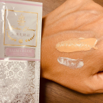 前回モニター当選いただきました麗凍化粧品のバームクリームを使用してみました(๑˃́ꇴ˂̀๑)✨冷凍保存なので冷たく使用できる一品(♡&acute;&cup;｀♡)｡:♡手の甲にいつも使う化粧品を塗&hellip;のInstagram画像