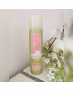 ﻿#すっぴん で #モッチスキン 体験ー!!﻿﻿その名の通り、もちもちしてる泡洗顔です!﻿﻿割と固形とかチューブタイプのを泡立ててやる人で﻿泡タイプ使ったことないし﻿&hellip;のInstagram画像