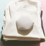 続々・ケイ素でお洗濯洗浄力高くて、しょうゆとかコーヒーのシミも落ちるみたいだから、白T好きには嬉しい🤤洗濯前に絶対手洗いするけどなんか安心💓#洗剤なしでキレイ #洗濯槽掃除 #洗濯洗剤 #&hellip;のInstagram画像