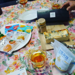 夏のある日 #yuki英語教室元生徒さんが奥さま がうまれたての#babyつれてきてくれました🎵生徒さんと奥様 いつあっても楽しいかたで本当に癒されたわわたしともずっとつな&hellip;のInstagram画像