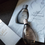 @epauler.jp  #大人の贅沢#無重力コスメ  #エポホワイティアお肌そのものを美しく♪.:*:'゜☆.:*:'゜♪.:*:'☆.:*:・'♪.:*:・'゜.👑*ﾟ香水瓶のよう&hellip;のInstagram画像