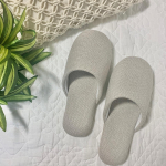 ・【LOHACO限定】軽くて優しく、足にフィットするベーシックなソフトスリッパ●カラーは全4色オレンジベージュグレーダークブルーサイズはMとLの2サイズ展開です&hellip;のInstagram画像