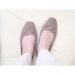 .お値段499円（税抜）という驚きの@hiraki_official さんの秋色バレエシューズ。.ふわふわのやわらかい履き心地とパカパカしないフィット感が嬉しい！今っぽいセミス&hellip;のInstagram画像