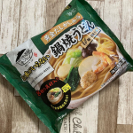 お母さんが笑顔になれる素晴らしい製品✨なんとこれ、袋から出して、火にかけるだけ❗❗お水も不要。しかも出汁がきいていて、味もおいしかったです❤量も子供と取り分けても個人的にほどよ&hellip;のInstagram画像