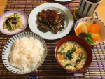 ..9/9..❀  フライド胡麻チキン❀  冬瓜の煮物❀  もやしの和え物❀  かき玉スープ(人参、わかめ、卵)..プチプチ食感の胡麻チキン🐓..お醤油&hellip;のInstagram画像