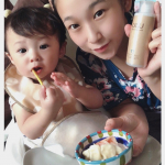 My son is challenging dumplings🥟🥟Mom is working hard on beauty✨✨Have a nice weekend( ◠‿◠ )@dry&hellip;のInstagram画像