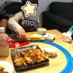 以前やったプラレール回転寿司🍣楽しみながら食べよう♡#monmarche #野菜をMOTTO #野菜をもっと #スープ #レンジ #カップスープ #モンマルシェ #簡単 #野菜 #時短 #&hellip;のInstagram画像