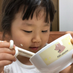 ⁂ご飯粒をつけながら、必死に食べている娘。#monmarche #野菜をMOTTO #野菜をもっと #スープ #レンジ #カップスープ #モンマルシェ #簡単 #野菜 #時短 #備蓄 #子&hellip;のInstagram画像