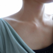 「デコルテ」≪急募！≫【話題の美白スキンケア】化粧品の&Prime;パーツモデル（手・首）&rdquo;募集！の投稿画像