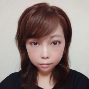 「自撮り画像です。」＼急募／【SNSで話題の美白スキンケア】化粧品の&Prime;顔出しモニター&rdquo;募集！の投稿画像