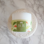 .1品6役🌱宇治抹茶配合のオールインワンジェル🌿🌿🌿..厳選した宇治抹茶を配合で、ほんのり抹茶色🍃🌱.とろりん滑らかなジェルがよく伸びて塗りやすい✨1品6役で化粧水&hellip;のInstagram画像