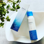 爽快決スパークリングムースを使ってみました😊夜の特別なスキンケアということでわくわく🌿洗顔後、マスカット大くらいムースを出して顔にのせて待つこと１分🤍その後はしっかり肌に馴染ませるとうるうる肌にな&hellip;のInstagram画像