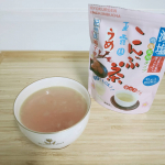 玉露園 減塩梅こんぶ茶﻿﻿﻿最近涼しい日が増えたからホットで♨﻿﻿﻿ほんのり梅色が可愛い梅こんぶ茶です💕﻿小さな梅干しの果肉が入ってて美味しい😁﻿﻿﻿お湯でも水&hellip;のInstagram画像