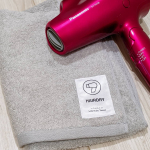 ふんわりした肌触りと吸水性抜群のシンプルなタオルLOHACO lifestyle towel 💓洗面所、トイレ、ヘアドライ用、キッチン、バスの５つタオルがあって、タオルにアイコ&hellip;のInstagram画像